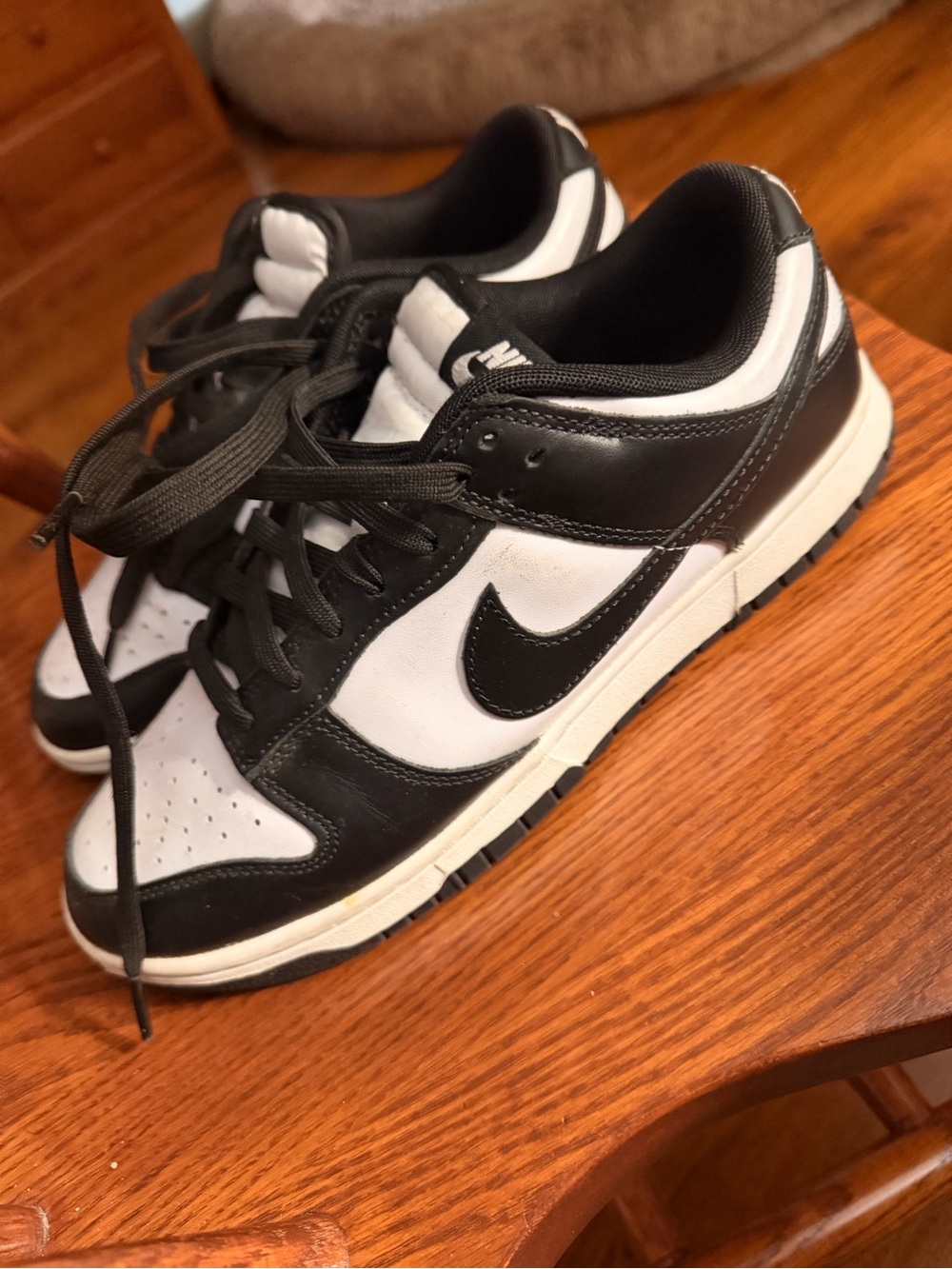 Nike Men’s size 8.5 Black and White Dunk Low-Top Sneakers